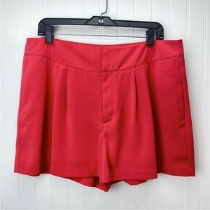 EUC Jennifer Lopez pleated high rise shirts